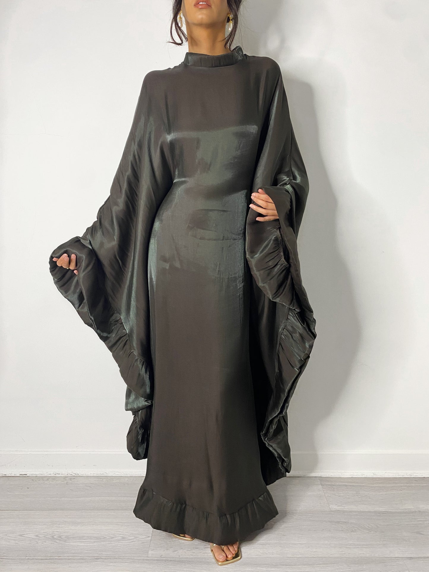 Robe Ezra